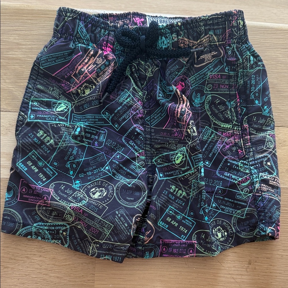Vilebrequin Kids Passport Stamp Print Shorts - Multicolor